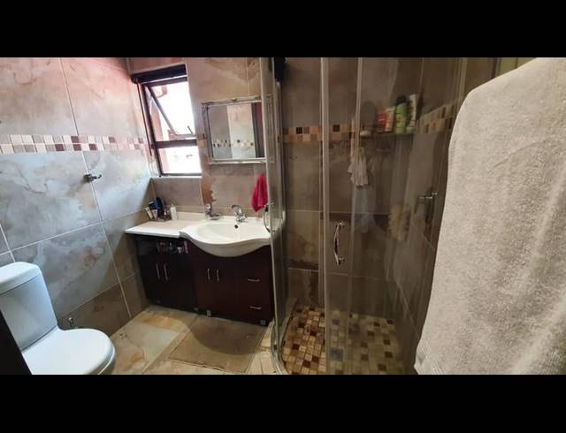 1 BEDROOM PROPERTY TO RENT IN BRYANSTON